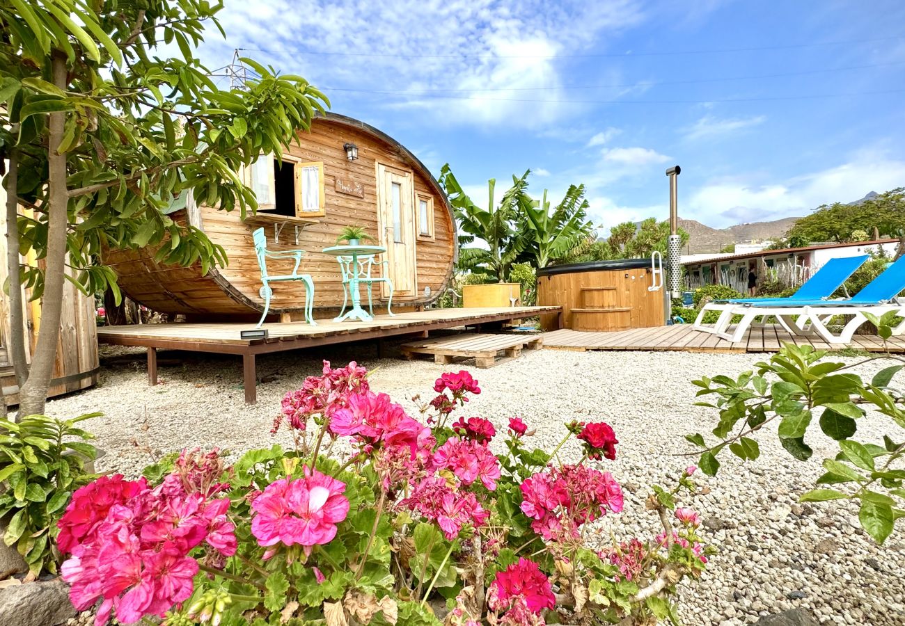 Preciosa cabaña Luxury Hayati, dispone de jacuzzi y sauna privada Preciosa cabaña Luxury Hayati, dispone de jacuzzi y sauna privada