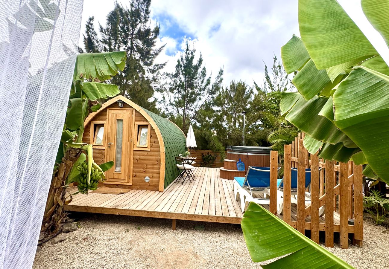 Apartment in Buzanada - Magec VIP Suite · Private Jacuzzi · Pool & Nature Retreat