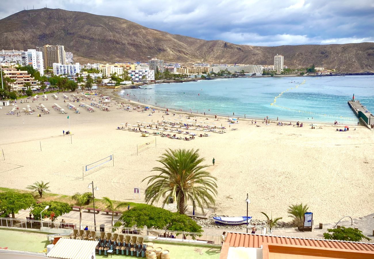 Apartment in Los Cristianos - Sweet Las Vistas Beach · By Deihu Experiences