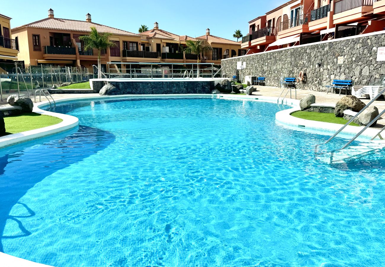 Apartment in Arona - Atlantico Garden Sun by Deihu experiencias