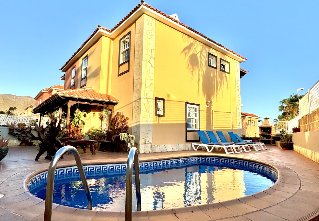 Villa in Adeje - Villa lujo y relax by Deihu experiencias